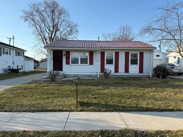 441 Emerson St, Bucyrus, OH 44820
