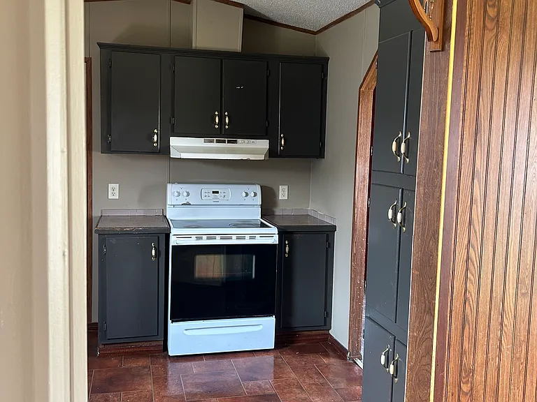 1641 Broadway St #26 — Photo 4
