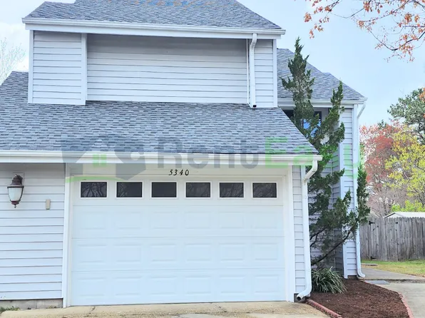 5340 Chatham Lake Dr, Virginia Beach, VA 23464