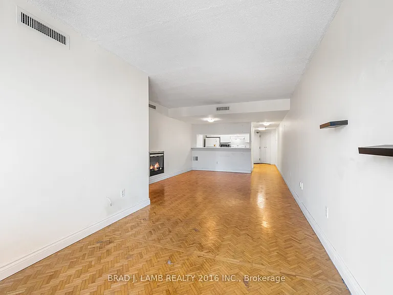 1001 Bay St #2709 — Photo 10