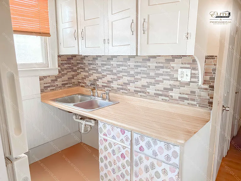2901 Doris St #2E — Photo 6