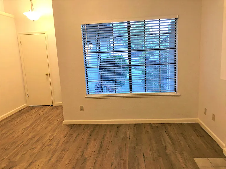 6641 Koster Way — Photo 5