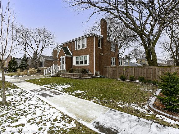 3rd image of 9521 S Avers Ave