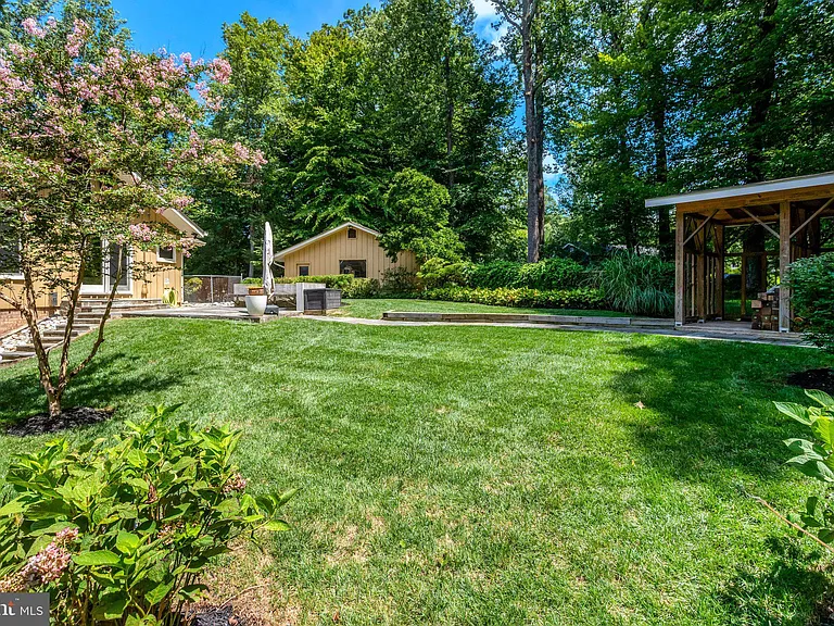 6030 Berwynd Rd — Photo 76