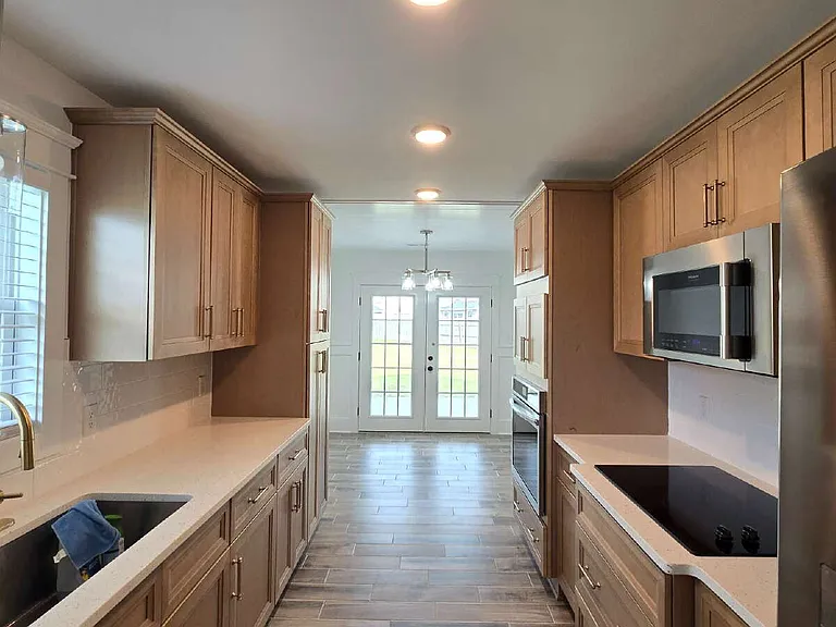 302 Kingston Rd — Photo 17