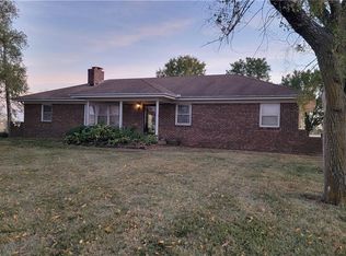 35333 W 287th St, Paola, KS 66071