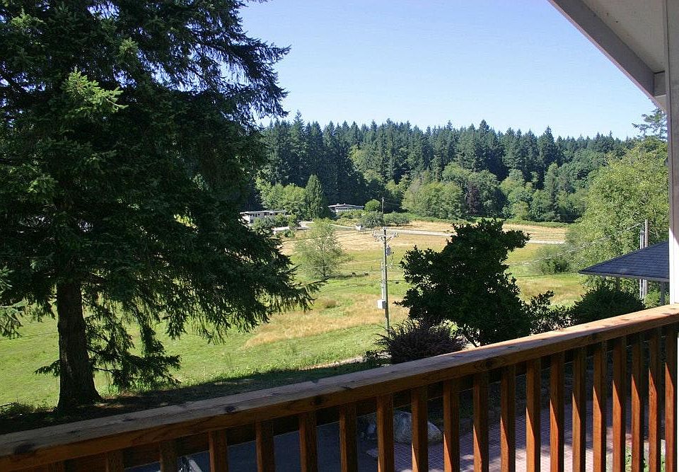 1st image of 5609 Ray Nash Dr NW