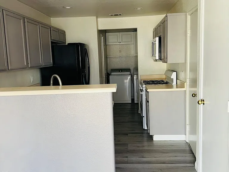 5005 Starfinder Ave — Photo 15