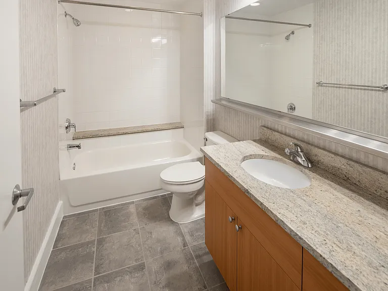 The Lofts at 1835 Arch — Photo 10