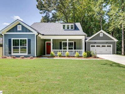 65 Honeysuckle Dr, Greenville, SC, 29609