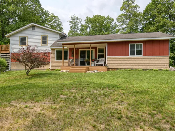 545 Boardman River Rd NW, Kalkaska, MI 49646