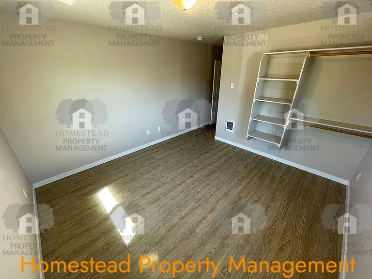 351 N Broad St #1-4 — Photo 19