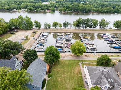 100 Hillsman Ln, Seneca, IL, 61360