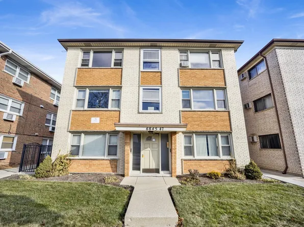 6845 N Northwest Hwy Unit 1W, Chicago, IL 60631