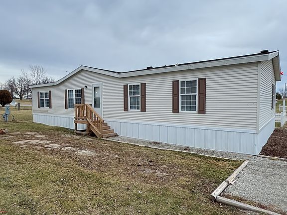 3rd image of 200 N 28th St Lot 89