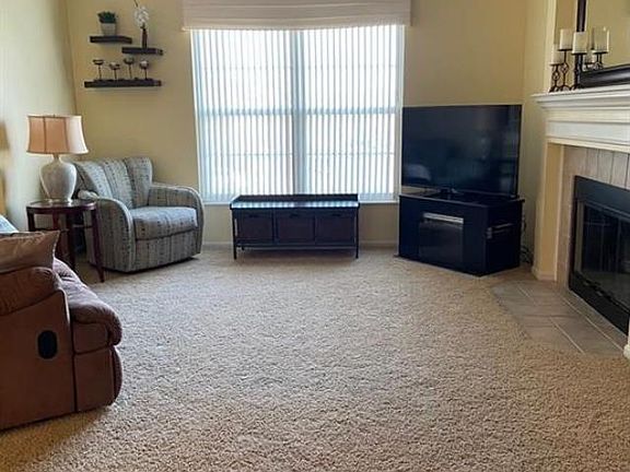 3rd image of 5833 Southwater Dr