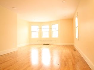 15 Nonantum St #RM1, Newton, MA 02458