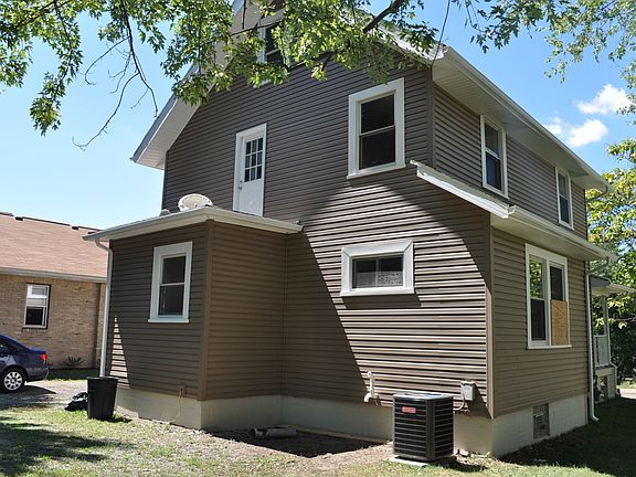 New air conditioner and siding!