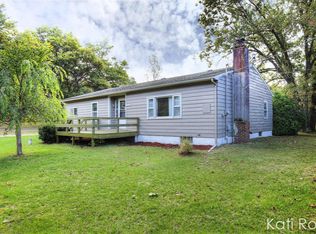 23925 W Almy Rd, Howard City, MI 49329