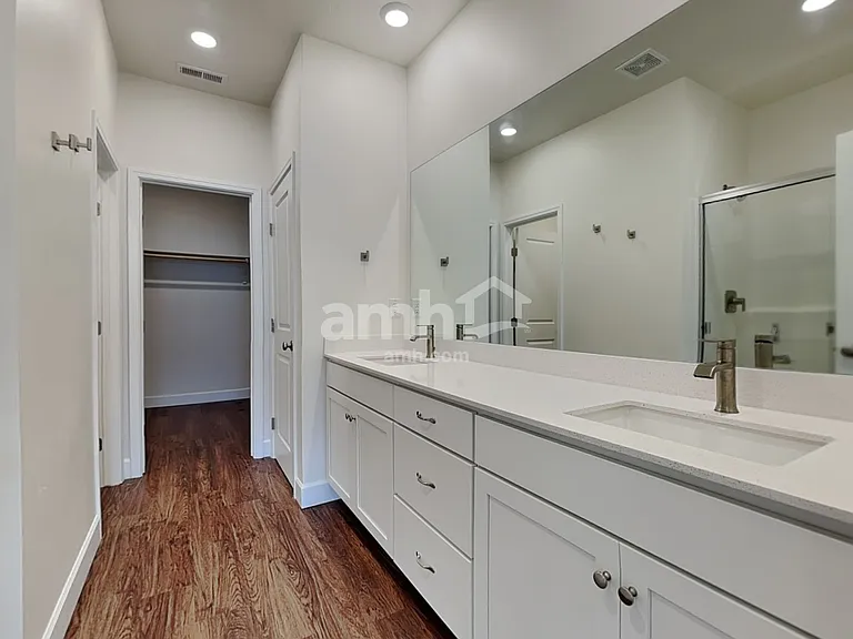 5032 W Milliron Dr — Photo 17