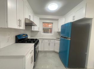 2320 Young Ave #2, Bronx, NY 10469