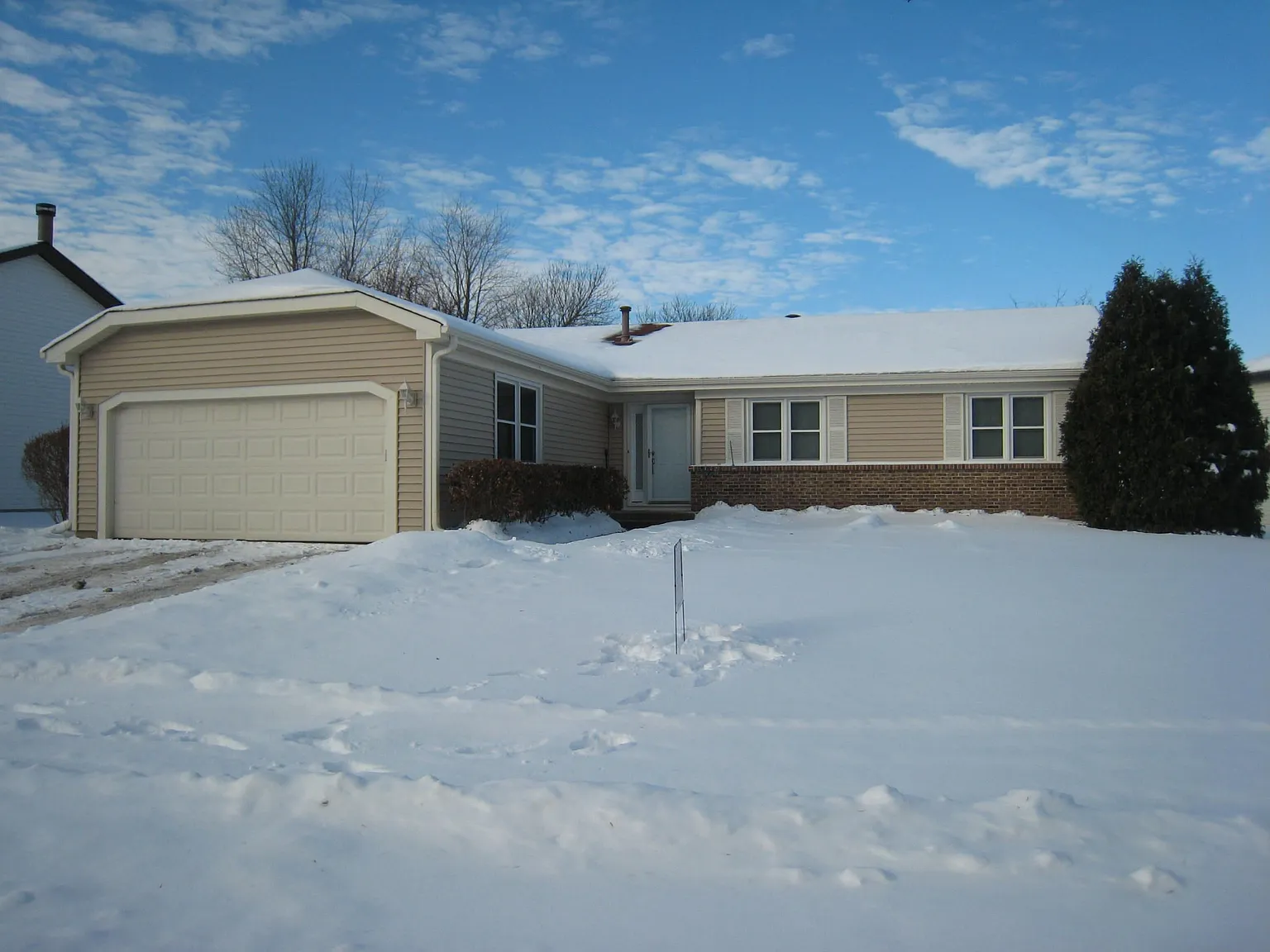 1487 Sandy Pass photo 1