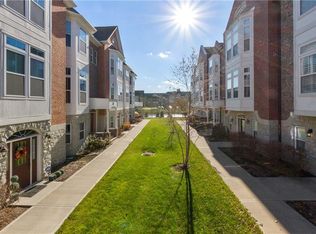947 Brownstone Trce, Carmel, IN 46032