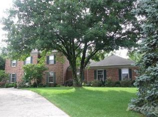 3020 Island Dr, Lexington, KY 40502