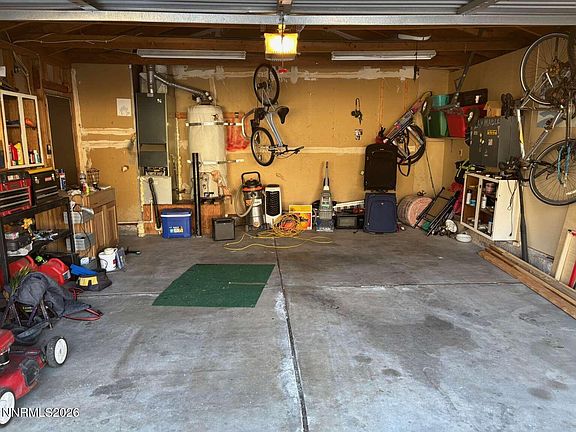 4th image of 1695 Severn Dr