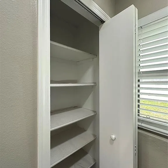 1229 Allendale Dr — Photo 12