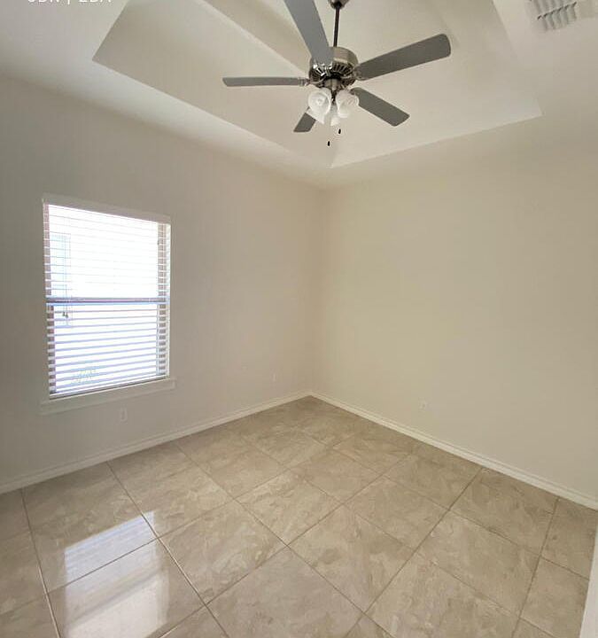 1st image of 1013 E La Cantera Ave APT 3