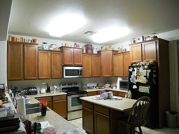 4th image of 20176 N Valencia Dr