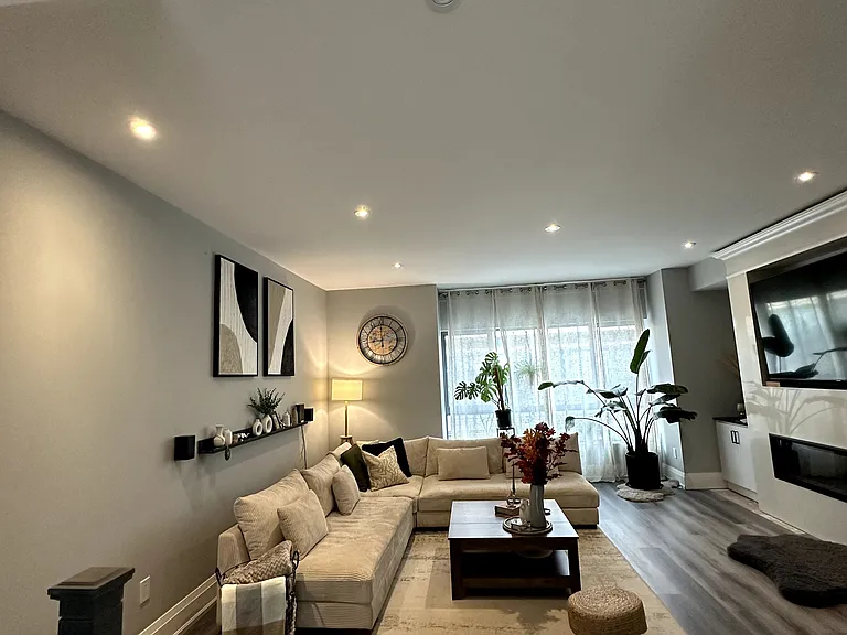 369 Essa Rd #45 — Photo 4