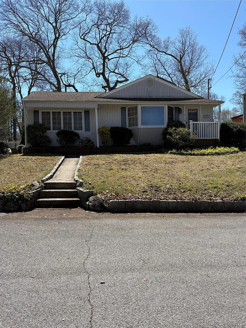 8 Dee place photo 1