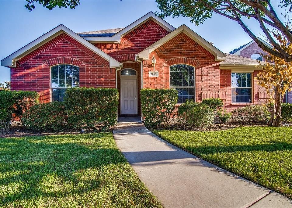 1st image of 1718 Mineral Springs Dr