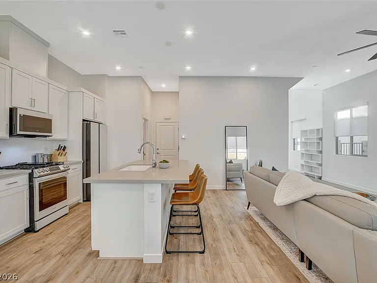 3354 Via Strada St — Photo 18