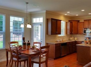 1102 Hidden Manor Dr, Knightdale, NC 27545