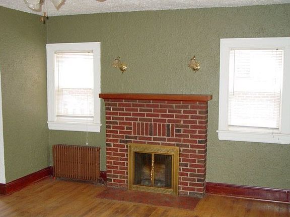 2nd image of 3416 Hillcrest Ave NW