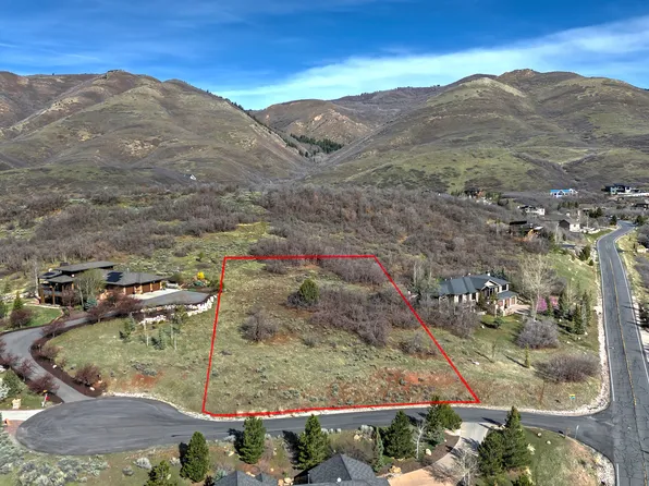 6219 E Donner Trail Cir, Salt Lake City, UT 84108