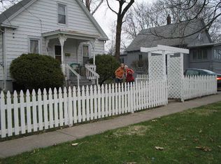 306 E Poplar St, Normal, IL 61761