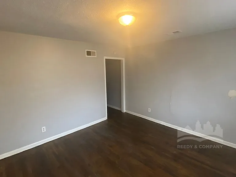 996 S Highland St — Photo 3