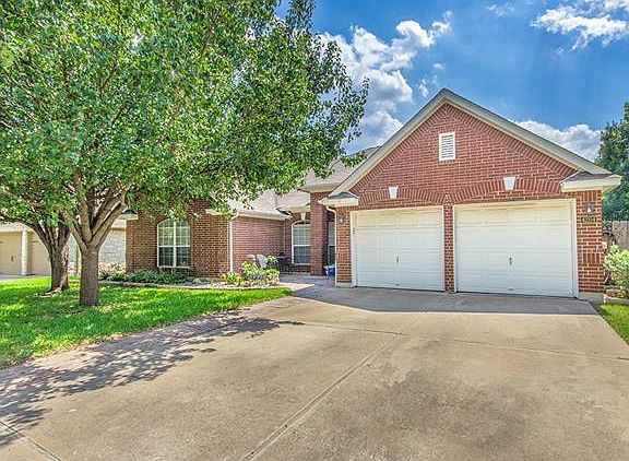 2nd image of 4204 Kingsburg Dr