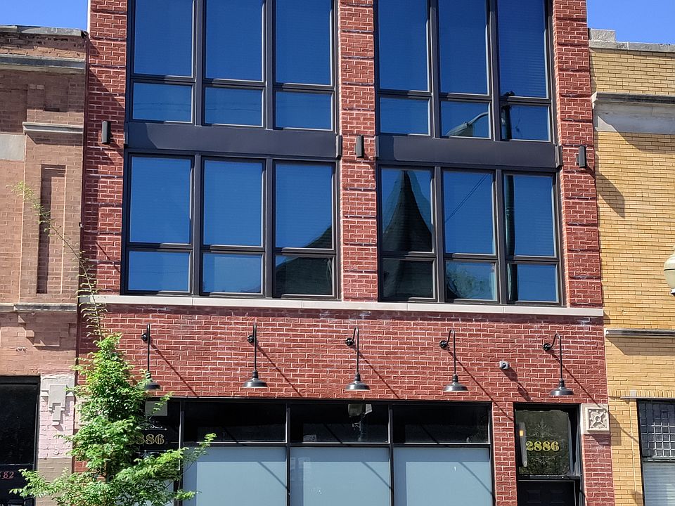 1st image of 2886 N Milwaukee Ave #3