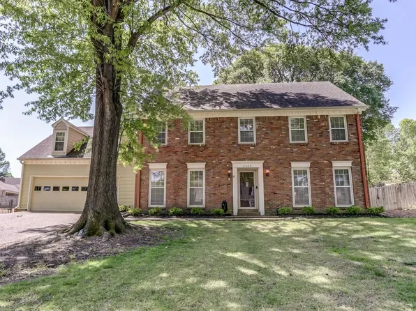 8629 Pepper Bush Ln, Germantown, TN 38139