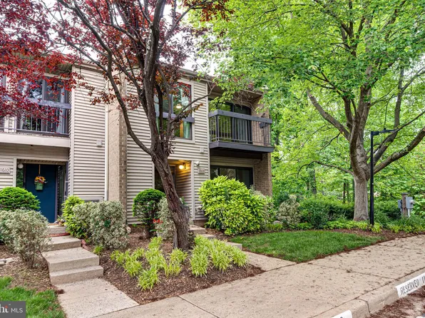 11608 Windbluff Ct, Reston, VA 20191