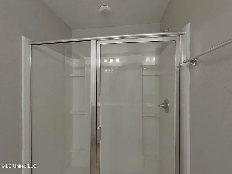 11502 Camden Court Cir — Photo 15