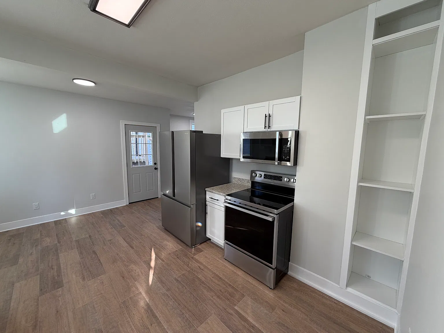 3 bed, 1778 sqft, $1,600 — Photo 3