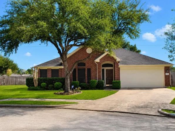 16811 Pheasant Ridge Dr, Sugar Land, TX 77498