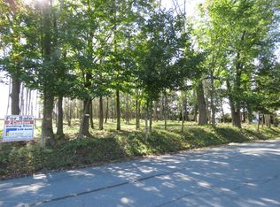 Leach Hill Rd, Clarks summit, PA 18411