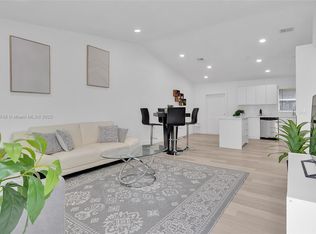3413 SW 12th Ct, Fort Lauderdale, FL 33312